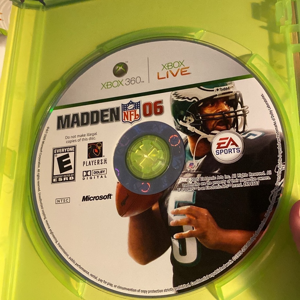 Xbox 360 Madden NFL 06 game - Picture 4 of 4